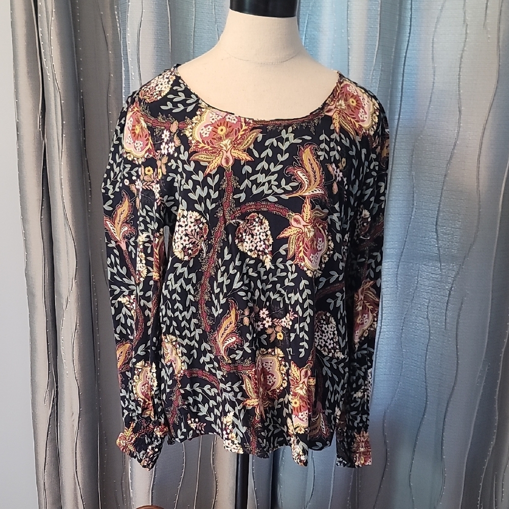 LOFT Blue and Pink Floral Long Sleeve Blouse size M